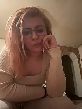 KittieHallo online show from 02/28/25, 04:53