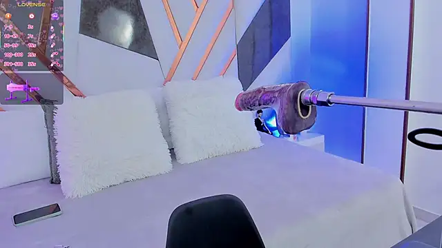 cutie sarax1 online show from 09/20/25, 12:28