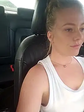 Snapshot of siniminandspice chatting on 03/04/25, 02:32 siniminandspice online show from 03/04/25, 02:32