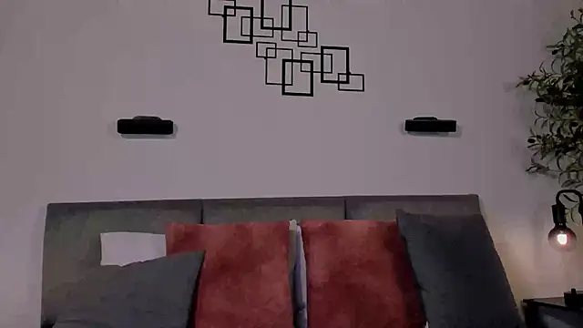 Snapshot of jennalux_ chatting on 04/07/26, 02:12 jennalux online show from 04/07/26, 02:12