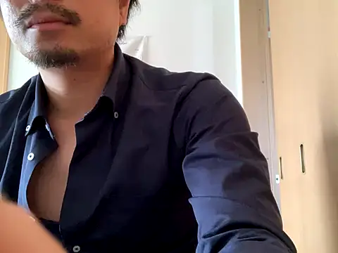 masato1115aa online show from 10/08/25, 12:41