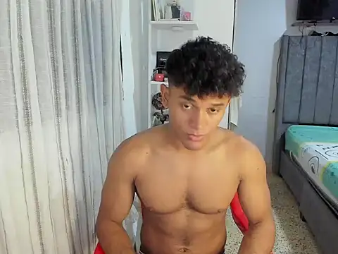 Snapshot of Fox2evans chatting on 01/06/26, 07:34 Fox2evans online show from 01/06/26, 07:34