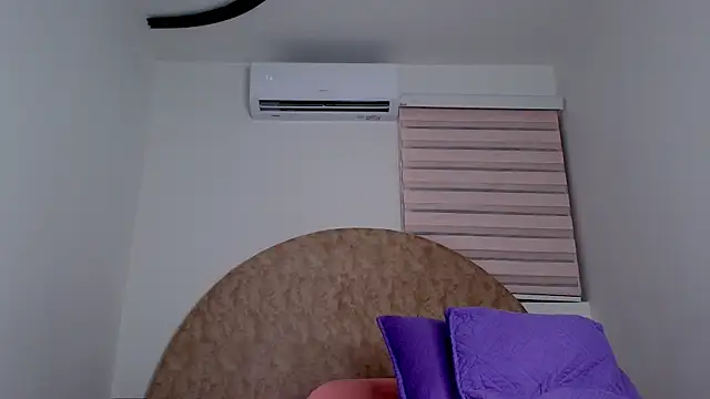 abigail fx online show from 11/28/25, 03:09