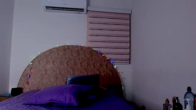 abigail fx online show from 12/04/25, 03:05