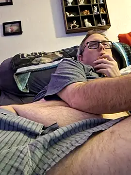 Smallone327 online show from 03/08/25, 06:32