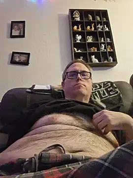 Smallone327 online show from 10/25/25, 05:59