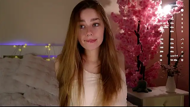 Snapshot of EmilaMills chatting on 04/12/26, 11:15 EmilaMills online show from 04/12/26, 11:15