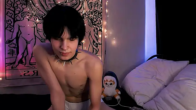 Snapshot of timi-moon chatting on 03/16/25, 10:00 timi-moon online show from 03/16/25, 10:00