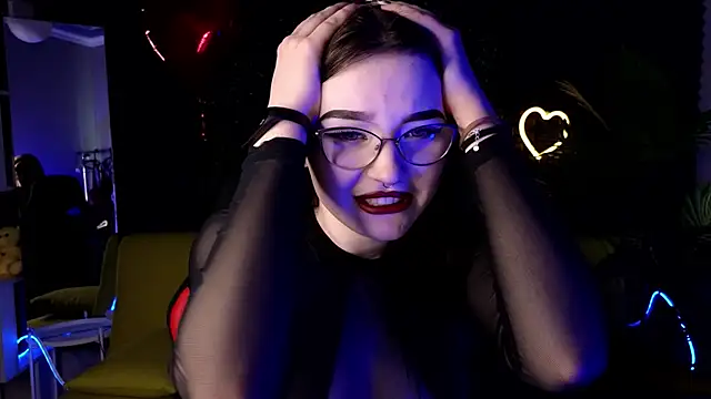 Snapshot of milliedoll chatting on 02/22/25, 08:29 milliedoll online show from 02/22/25, 08:29