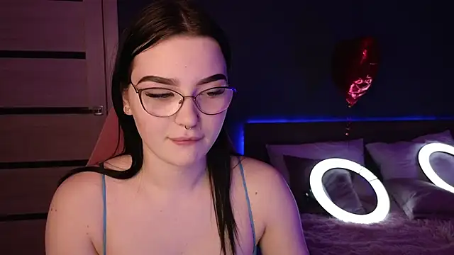 Snapshot of milliedoll chatting on 02/25/25, 01:09 milliedoll online show from 02/25/25, 01:09