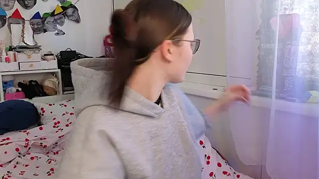 Snapshot of milliedoll chatting on 02/26/26, 05:06 milliedoll online show from 02/26/26, 05:06