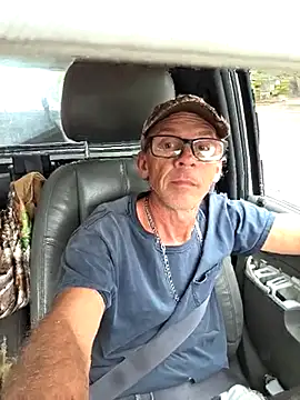 chris8827 online show from 01/16/26, 09:41