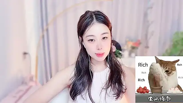 Snapshot of CC-777888 chatting on 07/12/26, 12:40 CC-777888 online show from 07/12/26, 12:40