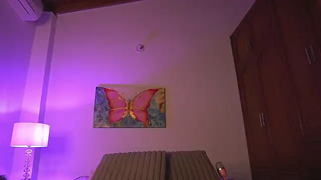 Snapshot of gala_monroe chatting on 03/26/26, 11:05 gala monroe online show from 03/26/26, 11:05