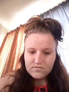 Snapshot of SABlond2 chatting on 02/19/25, 01:50 SABlond2 online show from 02/19/25, 01:50