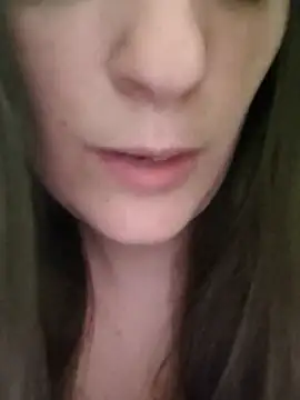 Snapshot of bbabyclauu chatting on 02/19/25, 11:46 bbabyclauu online show from 02/19/25, 11:46