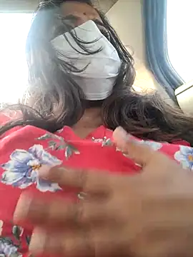 Snapshot of Hotty_Neha69 chatting on 02/26/25, 04:58 Hotty Neha69 online show from 02/26/25, 04:58