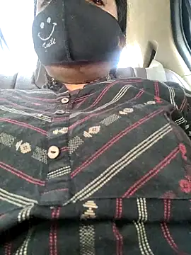 Snapshot of Hotty_Neha69 chatting on 03/12/25, 05:02 Hotty Neha69 online show from 03/12/25, 05:02