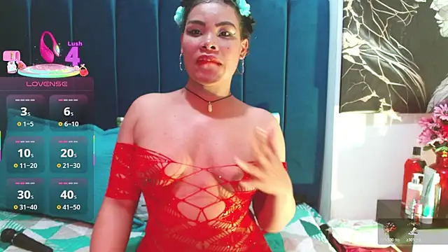 Snapshot of Mariana_star1 chatting on 11/18/25, 04:06 Mariana star1 online show from 11/18/25, 04:06