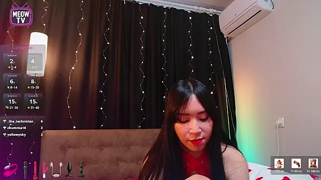 Snapshot of miyakimi0101 chatting on 02/03/26, 02:53 miyakimi0101 online show from 02/03/26, 02:53