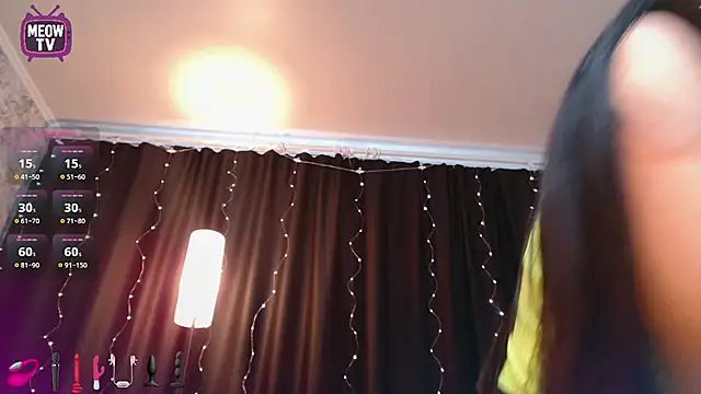 Snapshot of miyakimi0101 chatting on 02/17/26, 03:36 miyakimi0101 online show from 02/17/26, 03:36