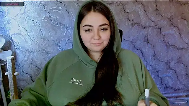 kitsune 8 online show from 09/25/25, 06:39