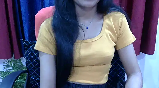 Cute Pihu01 online show from 03/20/25, 05:47