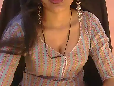 Cute Pihu01 online show from 04/04/26, 08:28