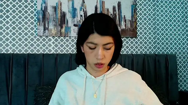 Cassie bloom online show from 10/11/25, 04:01