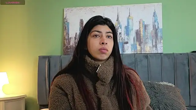 Snapshot of Cassie_bloom chatting on 03/21/26, 03:33 Cassie bloom online show from 03/21/26, 03:33