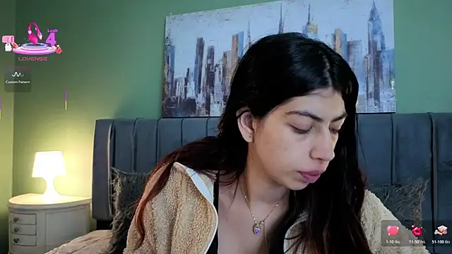 Snapshot of Cassie_bloom chatting on 06/09/26, 03:40 Cassie bloom online show from 06/09/26, 03:40