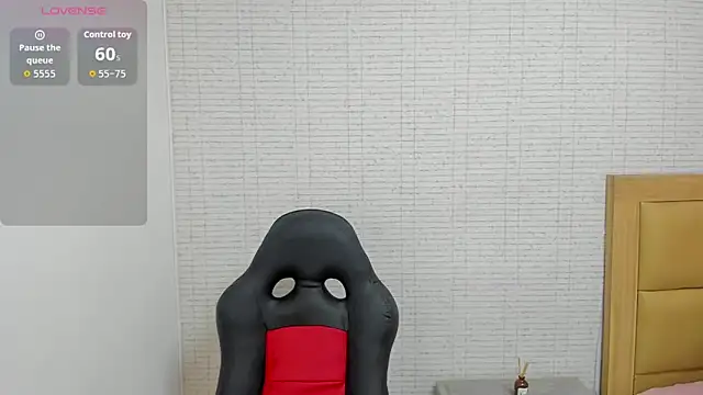 MEGANZARICK online show from 09/29/25, 12:32