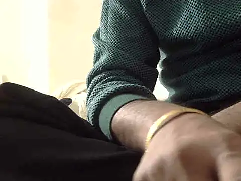 9inch hard online show from 11/30/25, 06:34