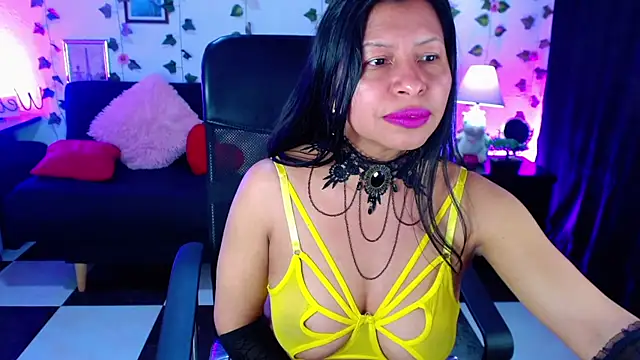 Snapshot of AbbyPrincessAGT chatting on 07/11/26, 09:49 AbbyPrincessAGT online show from 07/11/26, 09:49