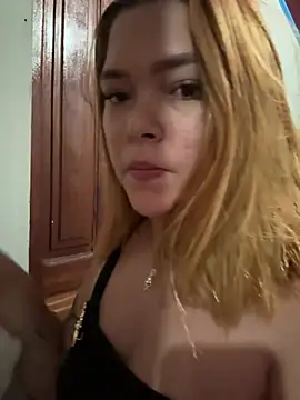 Snapshot of GoddessChaar chatting on 03/09/26, 12:25 GoddessChaar online show from 03/09/26, 12:25