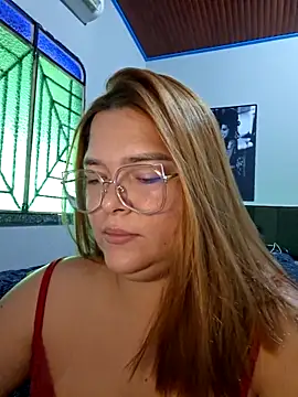 Snapshot of GoddessChaar chatting on 04/01/26, 01:41 GoddessChaar online show from 04/01/26, 01:41