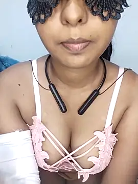 Snapshot of Ashugril_hot chatting on 03/20/25, 05:36 Ashugril hot online show from 03/20/25, 05:36