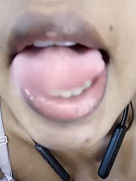 Ashugril hot online show from 12/15/25, 04:17