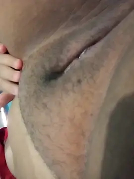 Milynhaofc online show from 12/14/25, 09:47