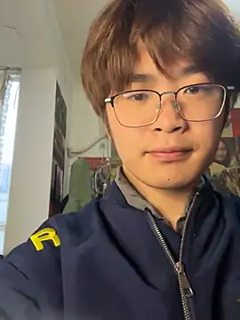 Snapshot of Anson0722 chatting on 02/21/25, 10:07 Anson0722 online show from 02/21/25, 10:07