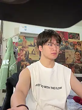 Snapshot of Anson0722 chatting on 03/15/25, 01:30 Anson0722 online show from 03/15/25, 01:30