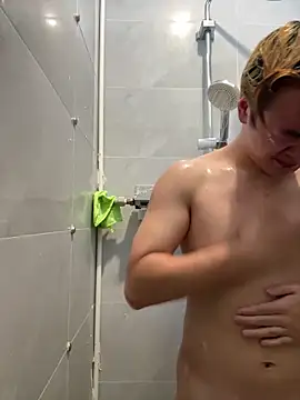 Snapshot of Anson0722 chatting on 09/18/25, 05:53 Anson0722 online show from 09/18/25, 05:53