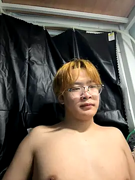 Snapshot of Anson0722 chatting on 09/22/25, 03:25 Anson0722 online show from 09/22/25, 03:25