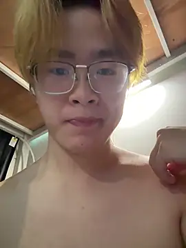 Snapshot of Anson0722 chatting on 10/08/25, 03:20 Anson0722 online show from 10/08/25, 03:20