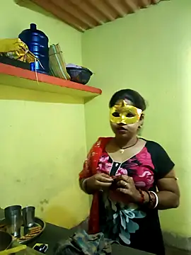 Snapshot of devarbhabhisexpower chatting on 02/19/26, 07:04 devarbhabhisexpower online show from 02/19/26, 07:04