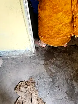 Snapshot of devarbhabhisexpower chatting on 04/26/26, 02:20 devarbhabhisexpower online show from 04/26/26, 02:20