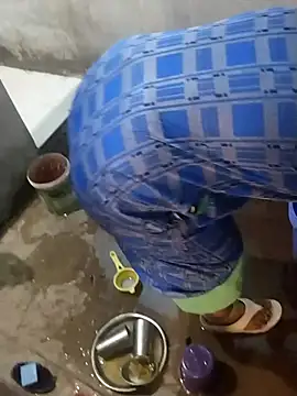 Snapshot of devarbhabhisexpower chatting on 04/27/26, 01:36 devarbhabhisexpower online show from 04/27/26, 01:36