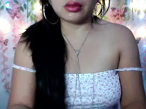 Snapshot of shashel5 chatting on 02/26/25, 06:26 shashel5 online show from 02/26/25, 06:26