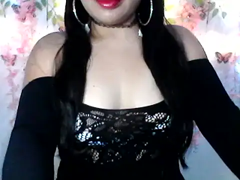 Snapshot of shashel5 chatting on 03/19/25, 06:35 shashel5 online show from 03/19/25, 06:35