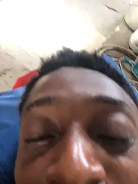 Snapshot of justyou2025 chatting on 03/19/25, 03:29 justyou2025 online show from 03/19/25, 03:29